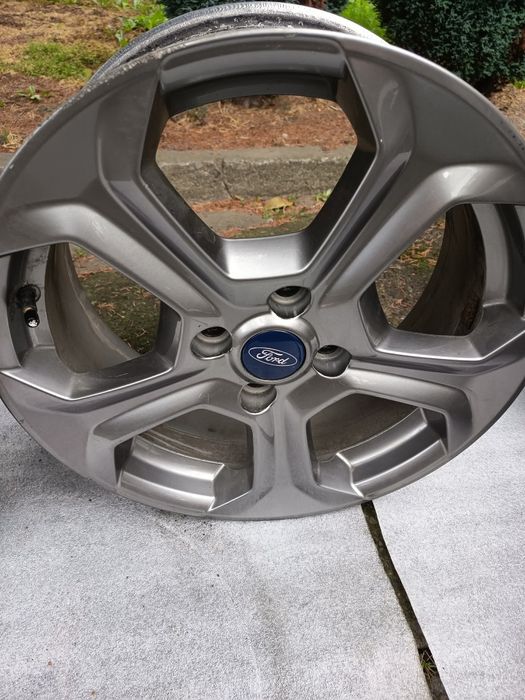 Felgi ford 17 4x108