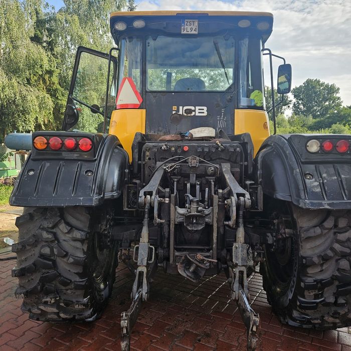 Ciągnik JCB FASTRAK 3230 HMV