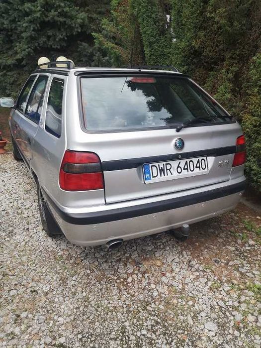 Skoda Felicja 1,6 MPI ,  LPG , szyberdach, hak i inne