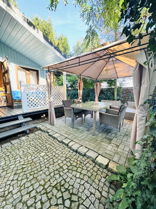 Ogrodzony na wylacznosc PROWANSJA II  Pobyt z psem. Plac zabaw.