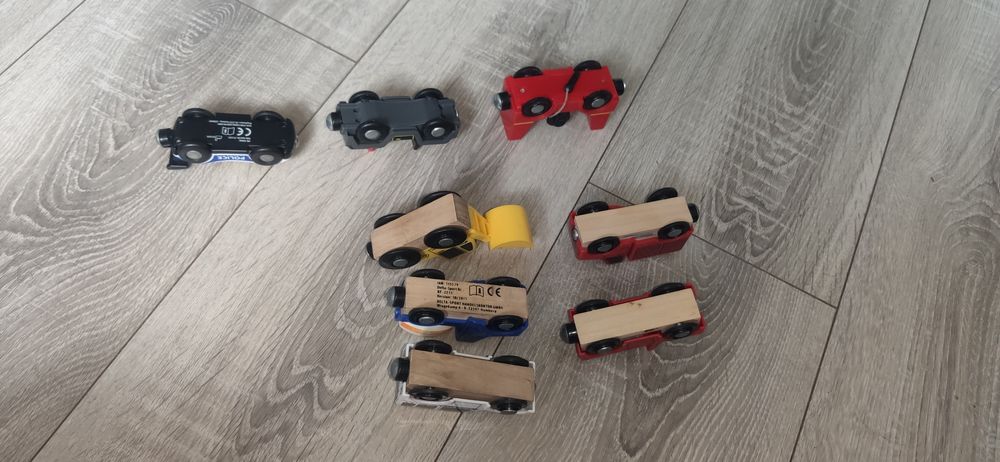 Auta na magnes magnetyczne samochody pojazdy