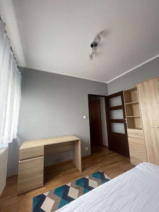 Wynajmę pokój dla studentki Opole Krzemieniecka połowa ceny za lipiec - Widok 3
