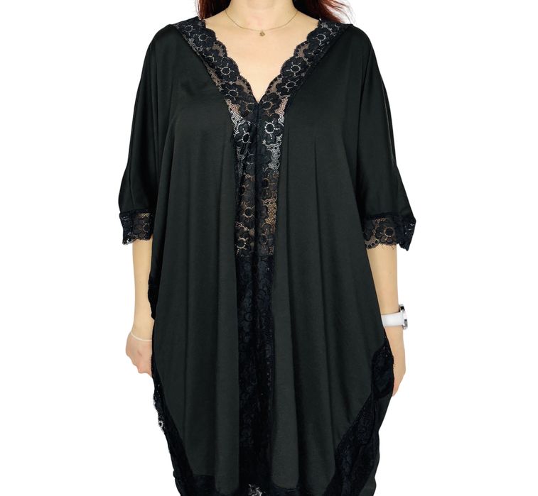 Czarna narzutka z koronką 3XL 46