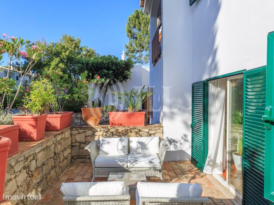 Moradia T3, perto da praia, em Vale do Lobo, Algarve