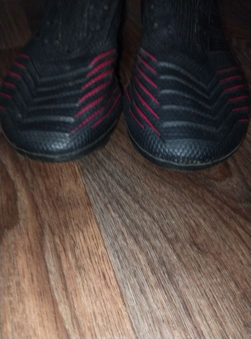 Бутсы Adidas Predator