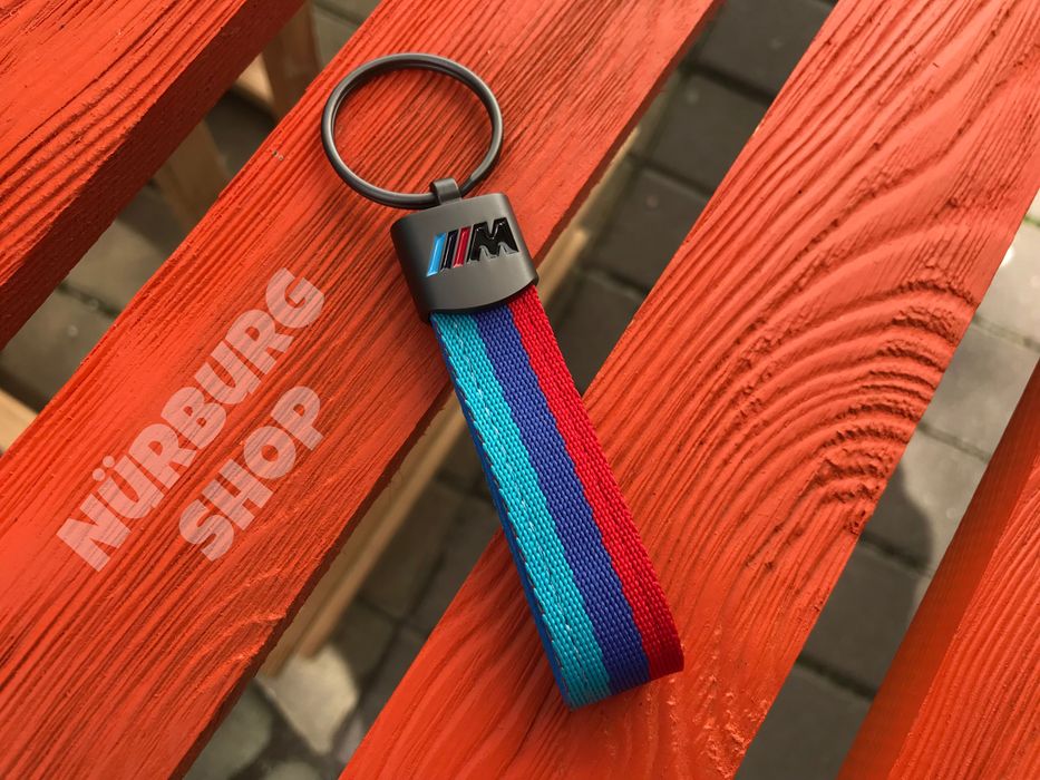 Брелок на ключи БМВ М BMW M триколор