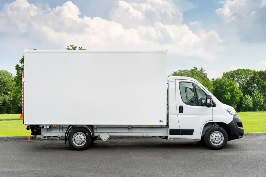 Peugeot Boxer  Zabudowa kontenerowa / Blyss / winda /