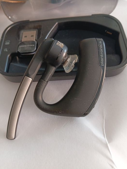 Auricular Profissional Plantronics Voyager Legend  UC ( Novo/Selado)