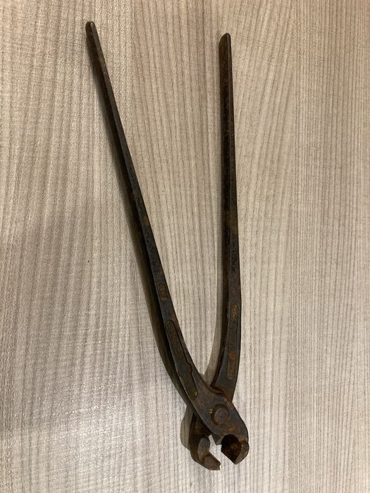 Turques Alicate Antigo