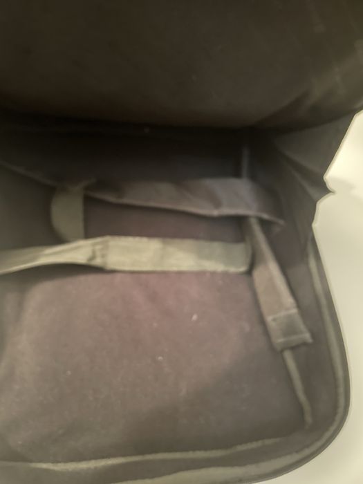 Vendo mochila Delsey com espaço para portátil