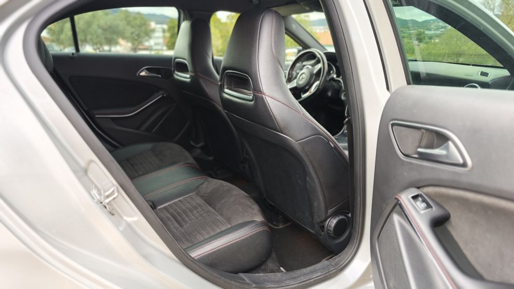 Mercedes Classe A AMG kit A45 — photo 5
