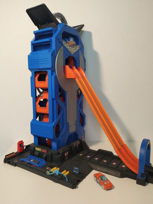 Garaż Mega Garage Hot Wheels