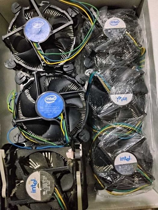 Система охлаждения процессора (радиатор+кулер) s478 s775