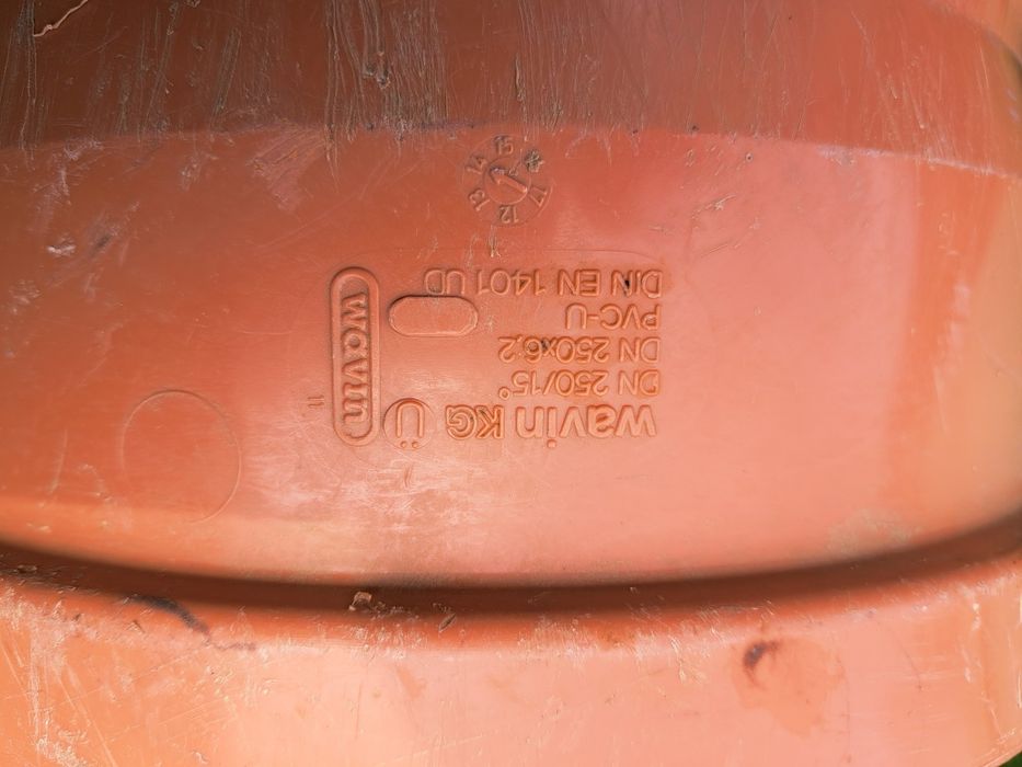 Ksztaltki PCV Q ,250,630,160,rury