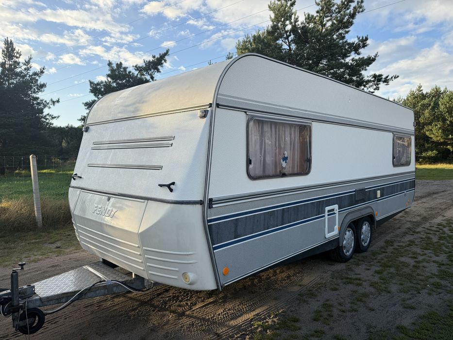 Fendt 580 w bardzo dobrym stanie.