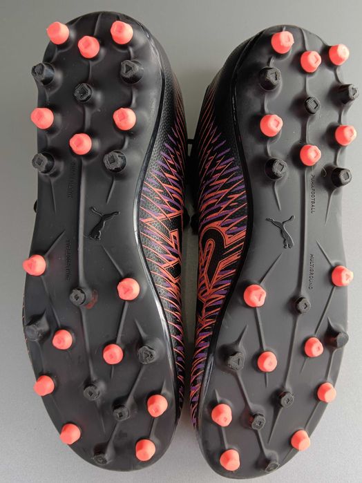 Vendo Chuteiras Puma Criança tamanho 33