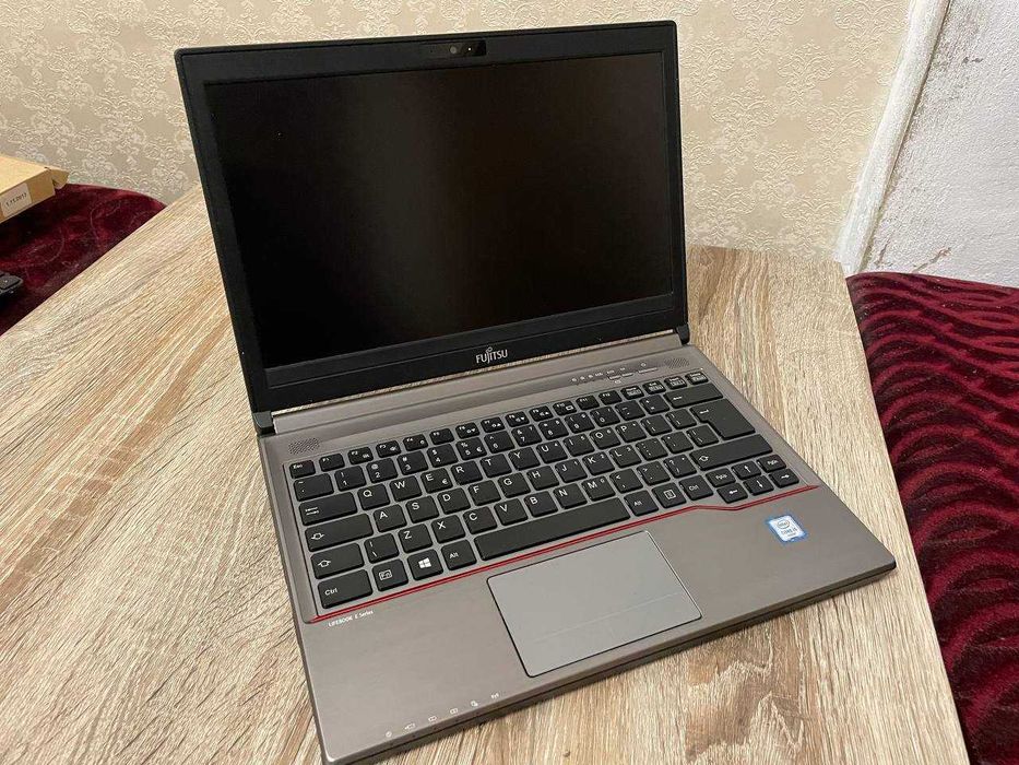 Ноутбук Fujitsu LifeBook E736 i5-6200U Full HD LTE без АКБ DDR4
