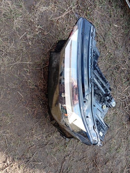 Lampa reflektor lewy przód Audi Q4 E-Tron Full LED Oryginał Europa