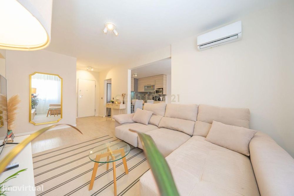 Apartamento T2 Totalmente Remodelado, Jardins do Sado, Setúbal