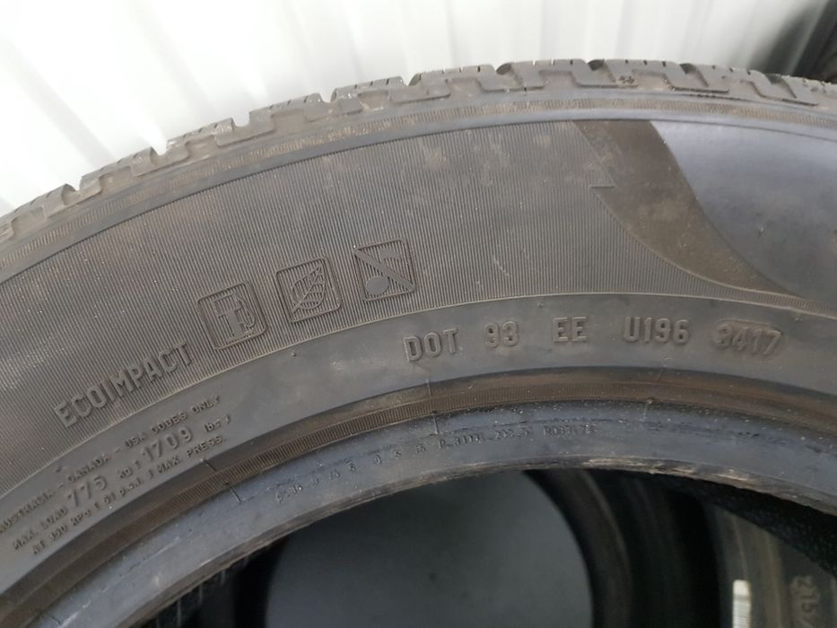 OPONY zimowe Pirelli 4sztuki 215/65/17