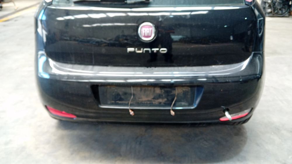 Pára-choques trás FIAT Punto Evo (199_)