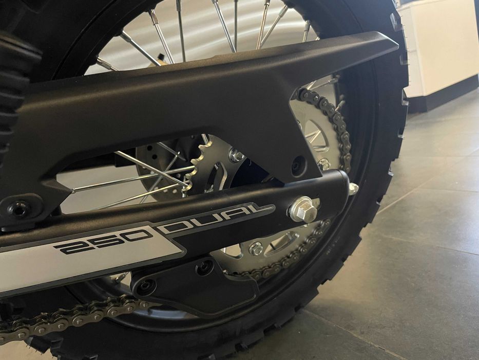 Мотоцикл CFMOTO 250 Lite Dual