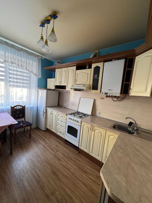 Оренда 3-ох кімнатної Стрий вул Саксаганського від власника