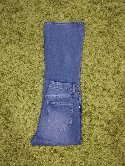 Джинси сині кльош