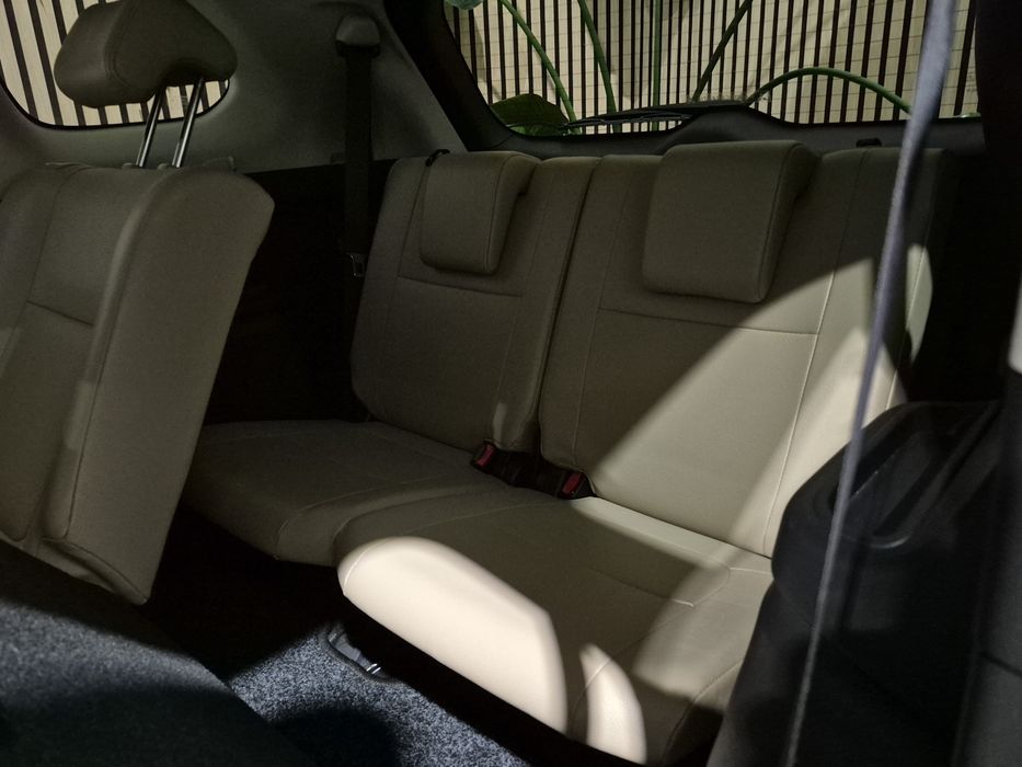 Mitsubishi Outlander 2.2DI-D 7 LUGARES - 109.000KM | GARANTIA | NAC