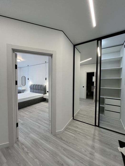 Центр міста.ЖК закритого типу,1.5кімн.стильна,укомпоектов.гардеробна.