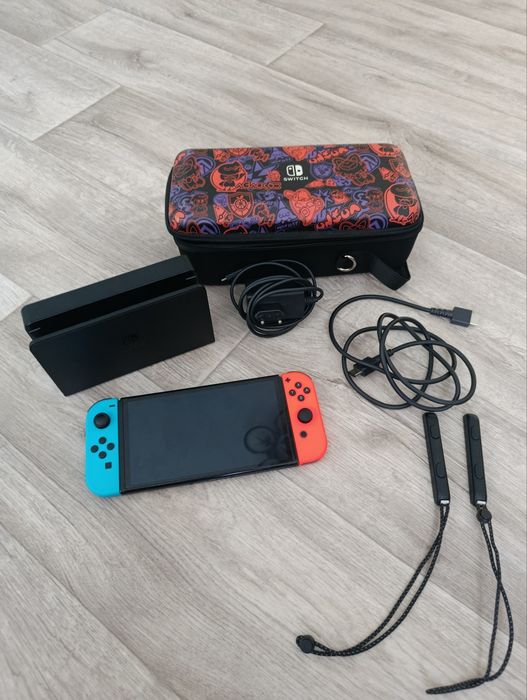 Nintendo Switch OLED + 64GB (купа ігор)
