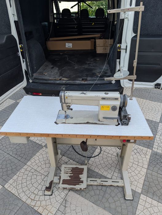 Máquina de costura Mitsubishi usada