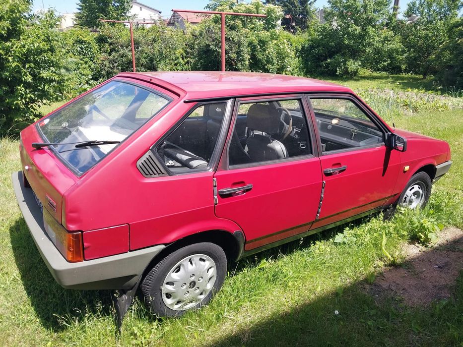 Lada Samara