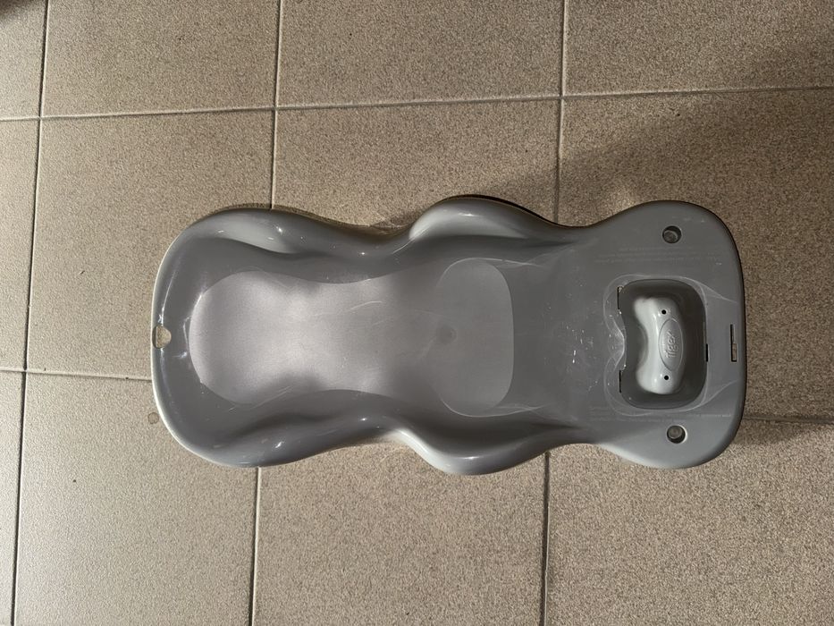 Banheira bebé + suporte + assento