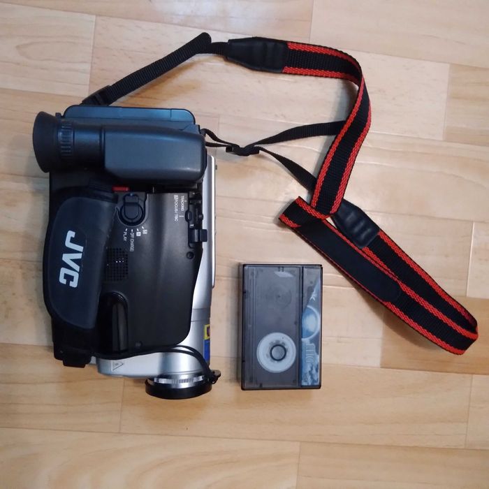 Робоча відеокамера JVC GR-SXM50E