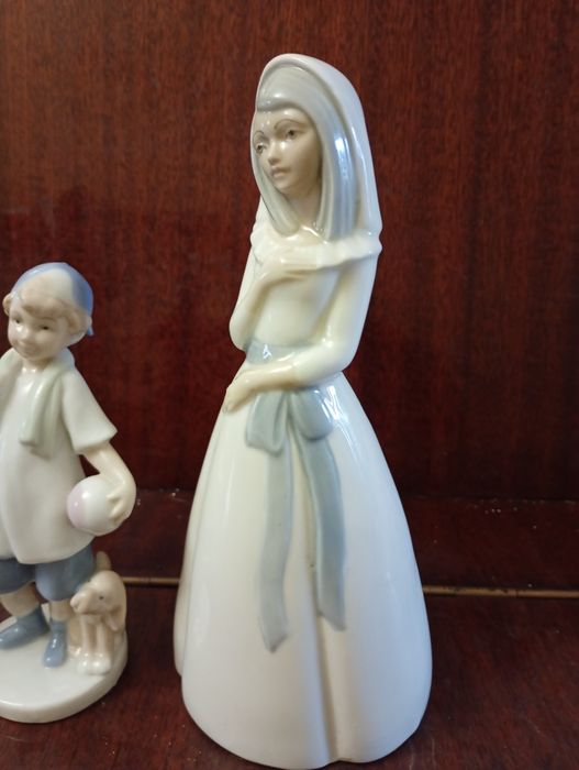 Фарфоровая статуэтка Испания.