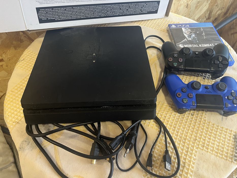 Playstation 4, dois controles