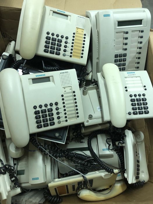 Siemens and Topcom telephones64738132108290121