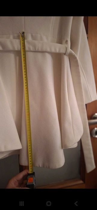 Biały płaszczyk ślubny narzutka