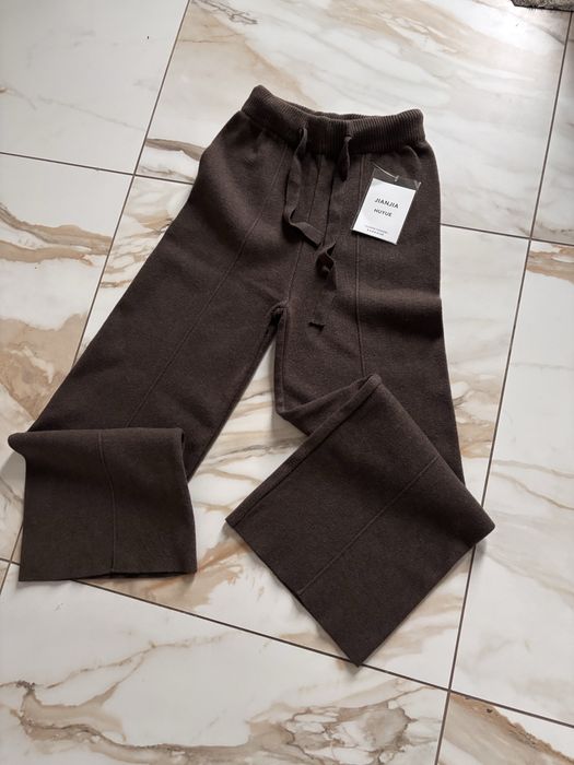 Штани жіночі трикотажні прямі