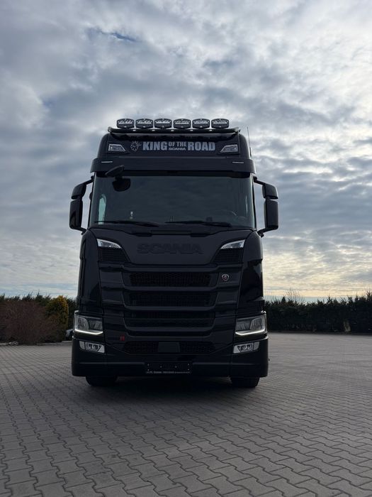 Scania R460  Cała Na Poduszkach