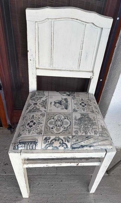 Cadeiras artísticas