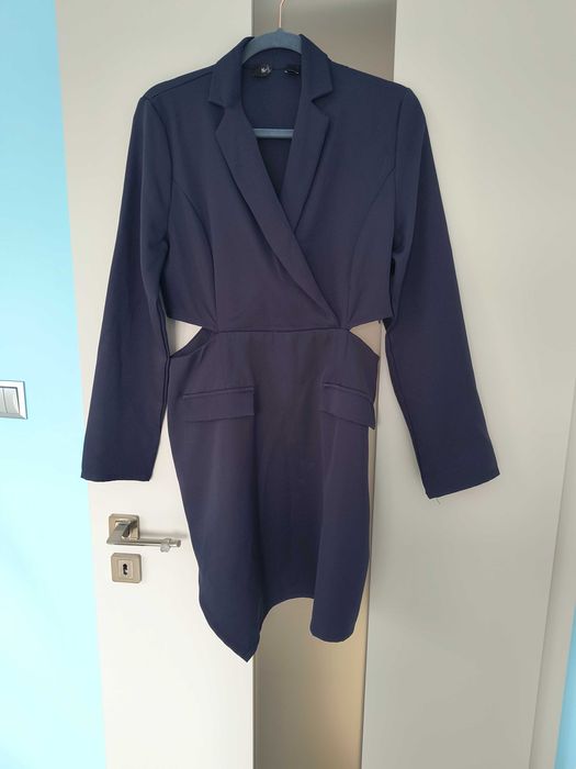 Sukienka ASOS cut out XL