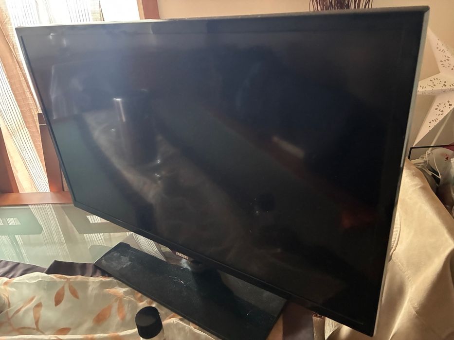 Vendo LCD , pouco uso.