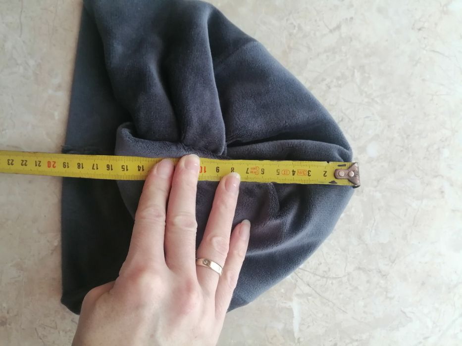 Sprzedam czapkę turban +komin