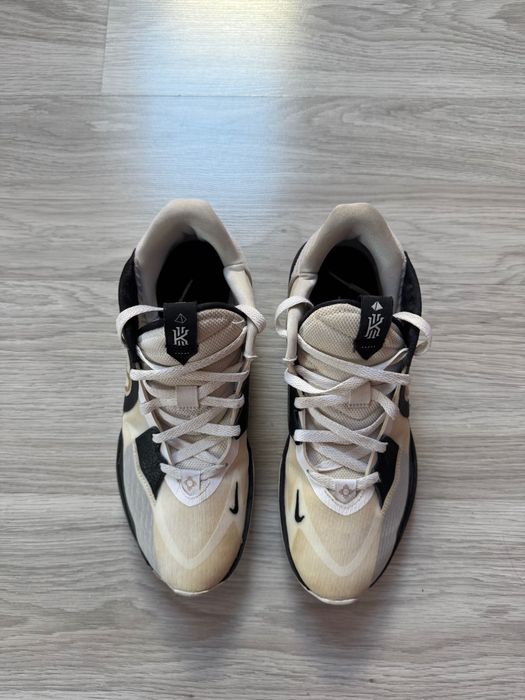 Buty do koszykówki Nike Kyrie 5 rozmiar 44.5