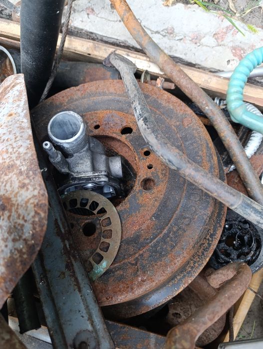 Продам гальмівні барабани Волга газ 2410 уаз