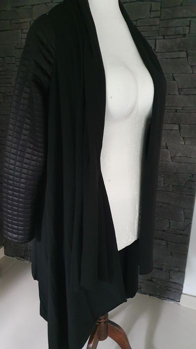 Świetna narzutka Aga Pou, rozmiar XL