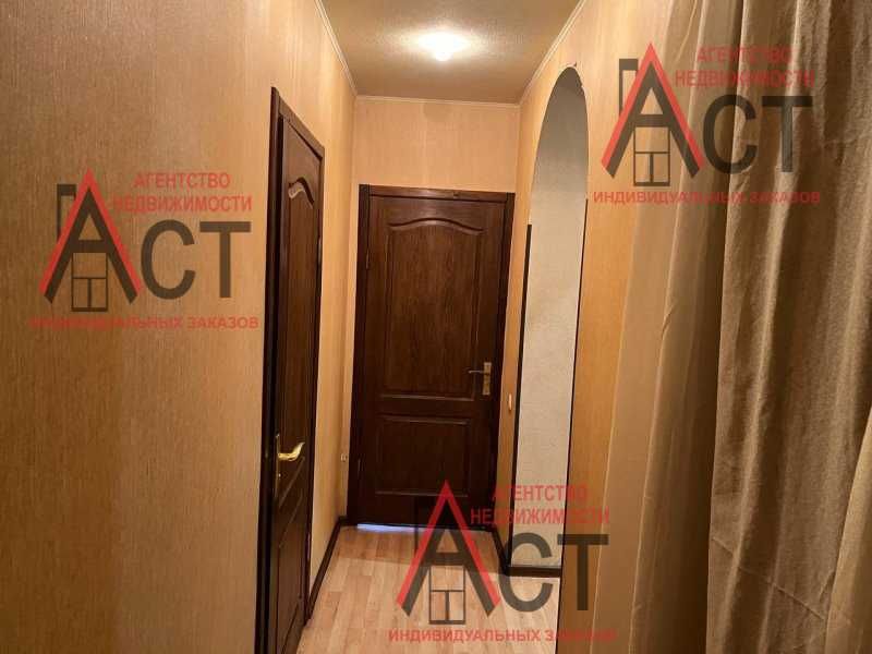 Продам 4-комн. кв. Центр, начало проспекта Героев Харькова, бывш Моск.