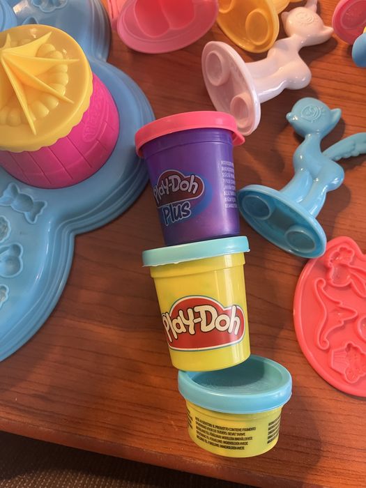 3 zestawy play-doh ciastolina